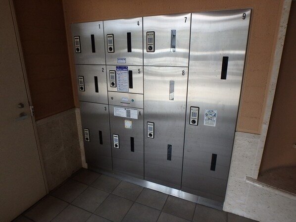 セカンド調布の物件内観写真